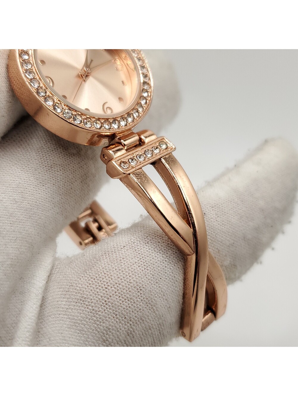 Rose Gold Rhinestone Bezel Quartz Watch Women 26mm New Battery - Picture 6 of 10